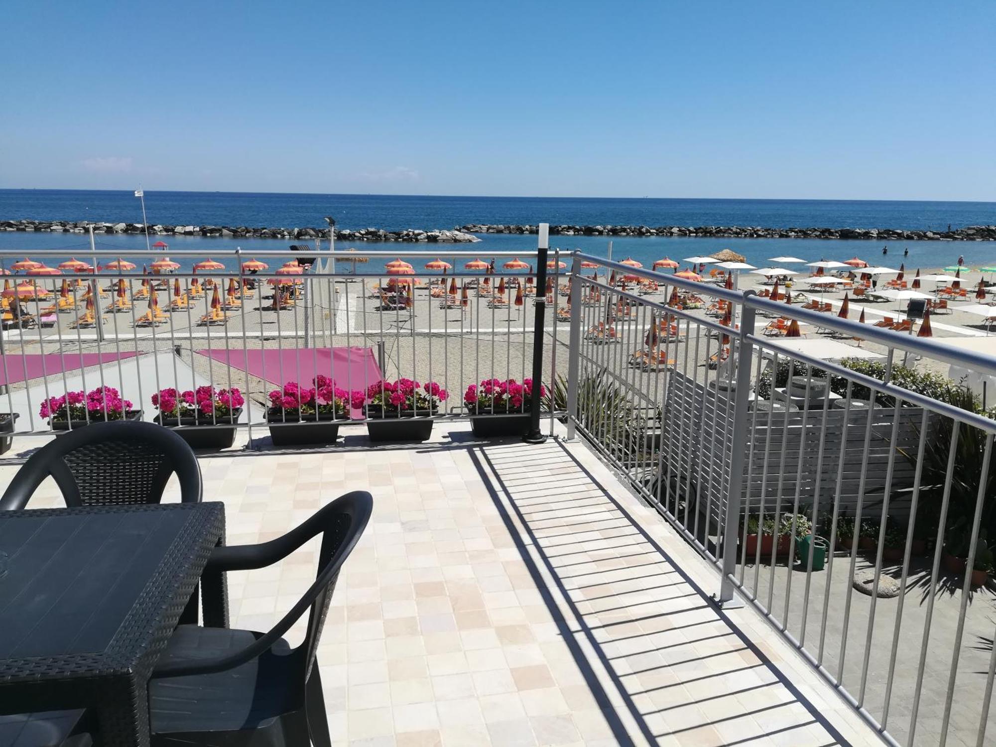 Hotel & Cavalluccio Marino 3*
